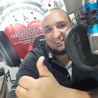 Pastor Adriano Alves